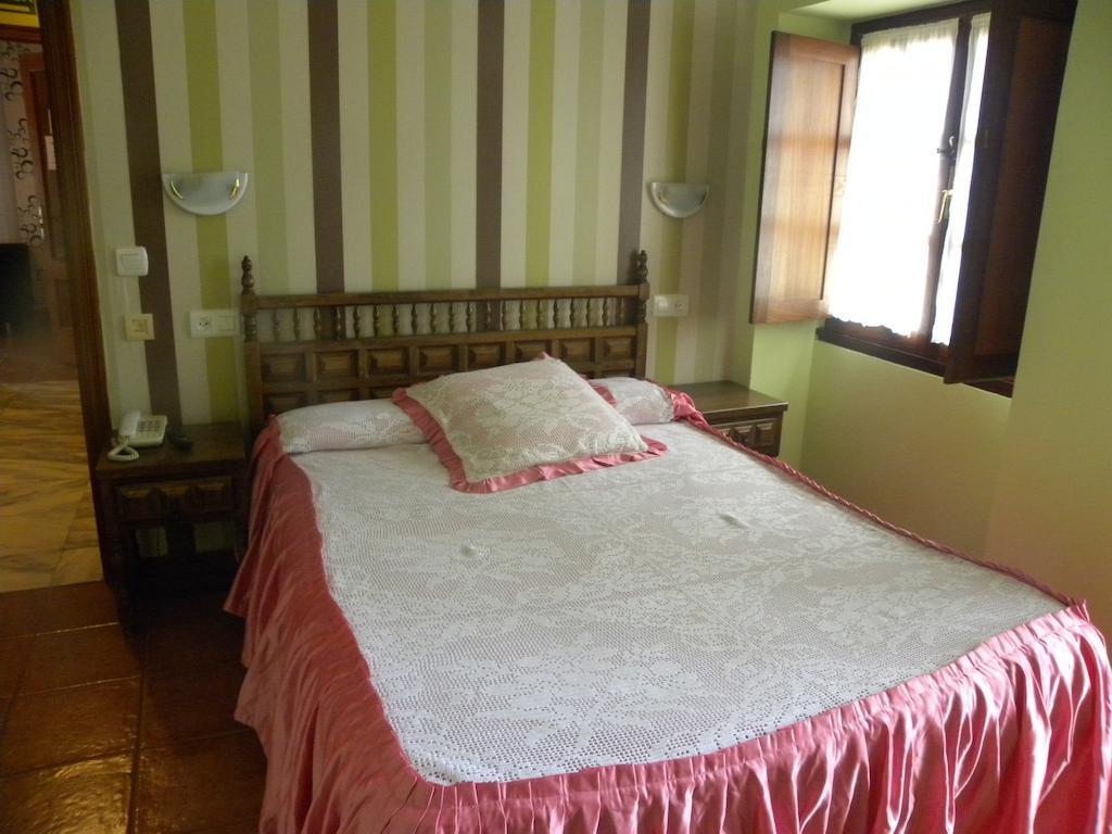 Hotel Restaurante Casa Fernando Ballota Phòng bức ảnh